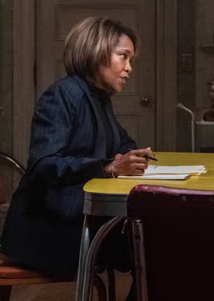 Bruce Wayne’s former therapist, Dr. Leslie Thompkins