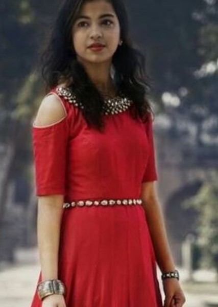 Rekha Sharma photo