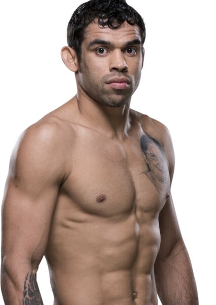 Bantamweight (134-136 lbs)