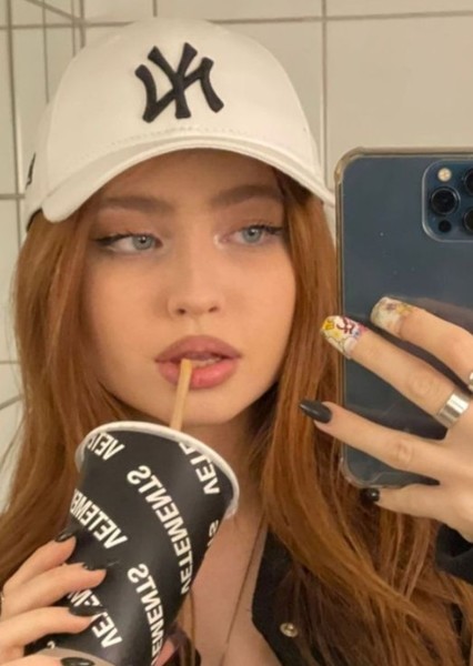 Renata Valliulina photo