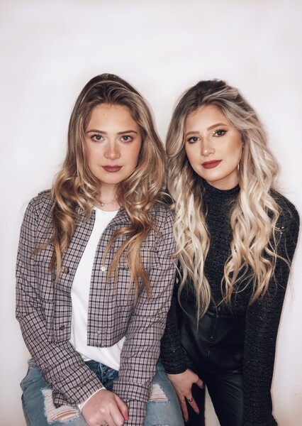 RENEE (Musical Duo) photo
