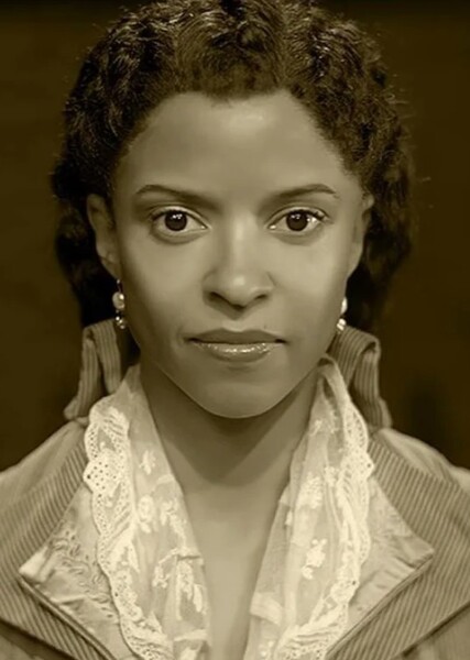 Renée Elise Goldsberry photo