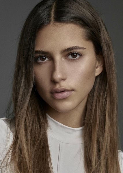 Reneé Noe photo