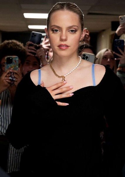 Reneé Rapp photo