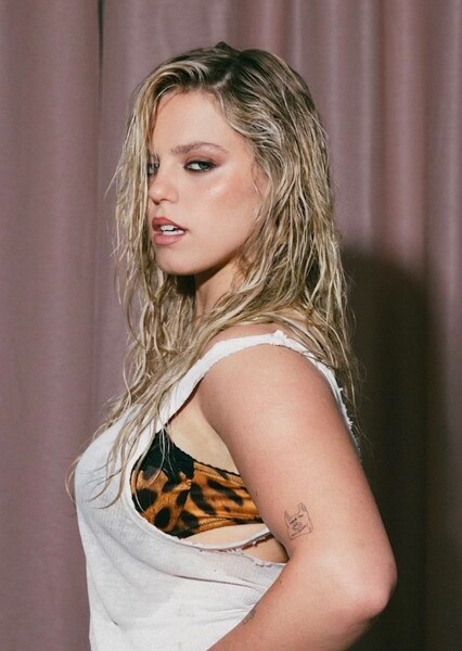 Reneé Rapp photo