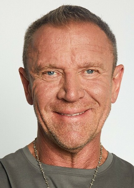 Renny Harlin photo