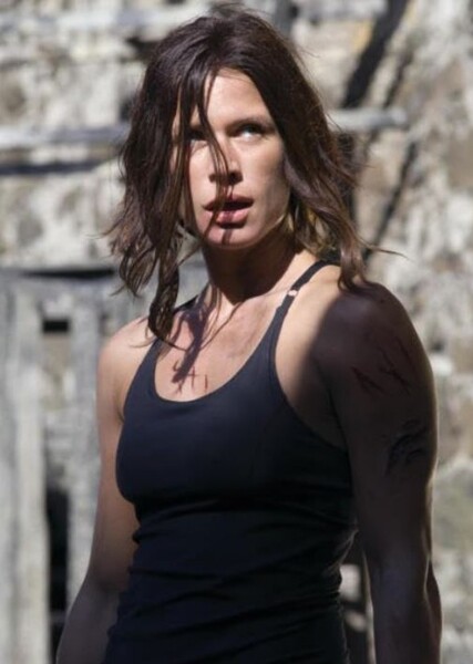 Rhona Mitra