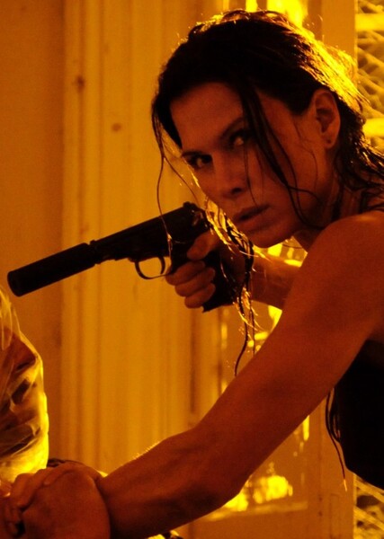 Rhona Mitra photo