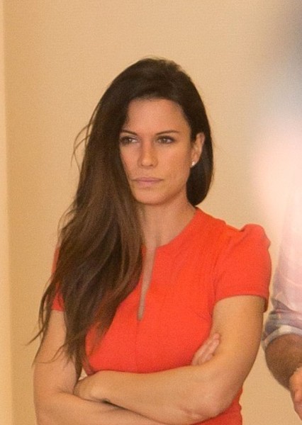 Rhona Mitra photo