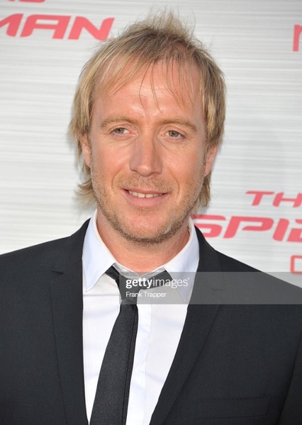 Rhys Ifans photo