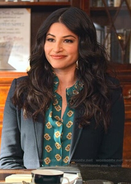 Richa Moorjani photo