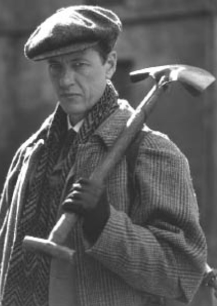 Richard E. Grant photo