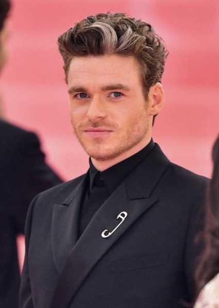 Richard Madden photo