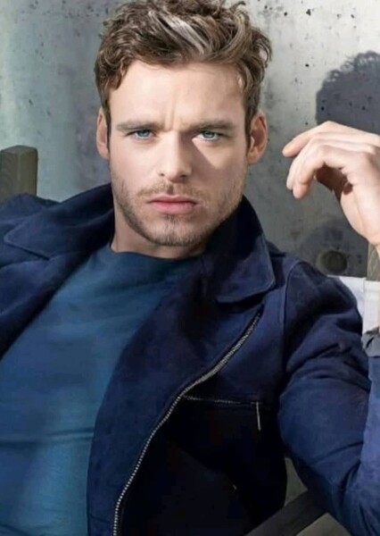 Richard Madden photo