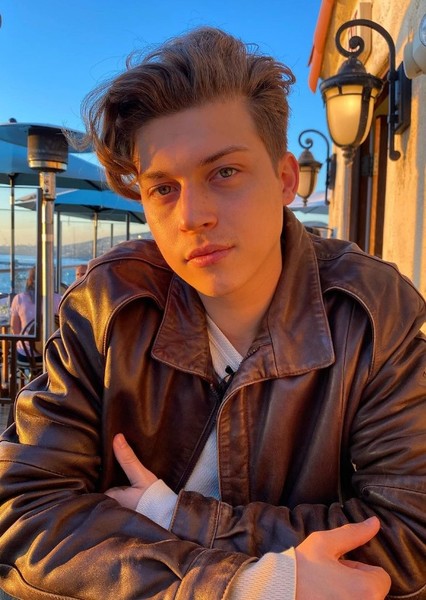 Ricky Garcia photo