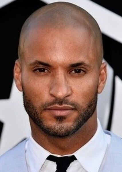 Ricky Whittle photo