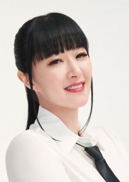 Rie Tanaka photo