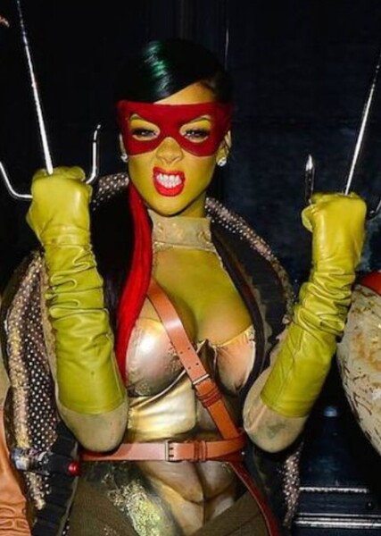 Rihanna photo