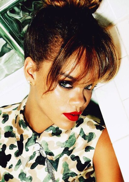 Rihanna photo
