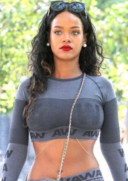 Rihanna photo