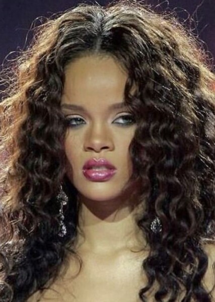 Rihanna photo