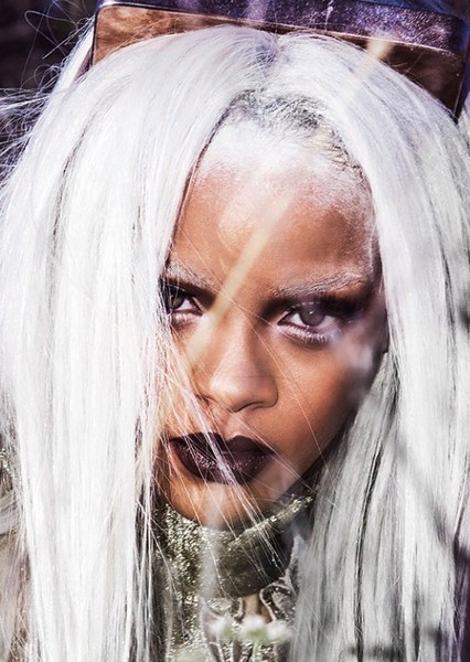 Rihanna photo
