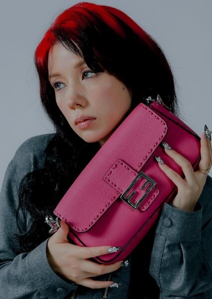 Riisa Naka photo