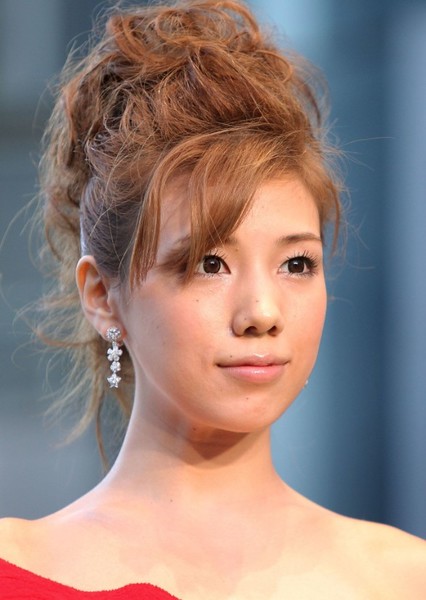 Riisa Naka photo