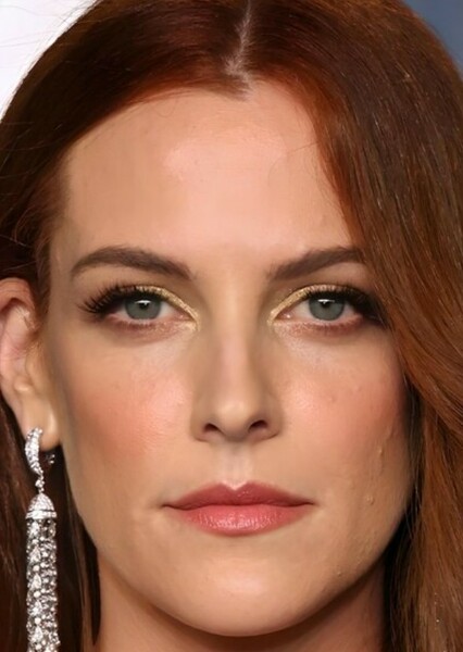 Riley Keough photo