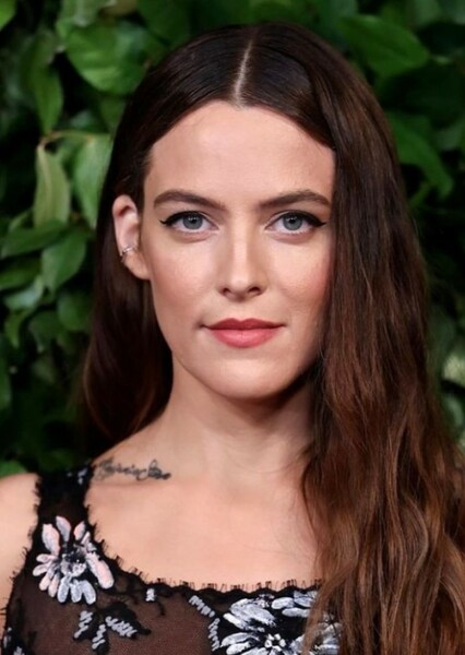 Riley Keough photo