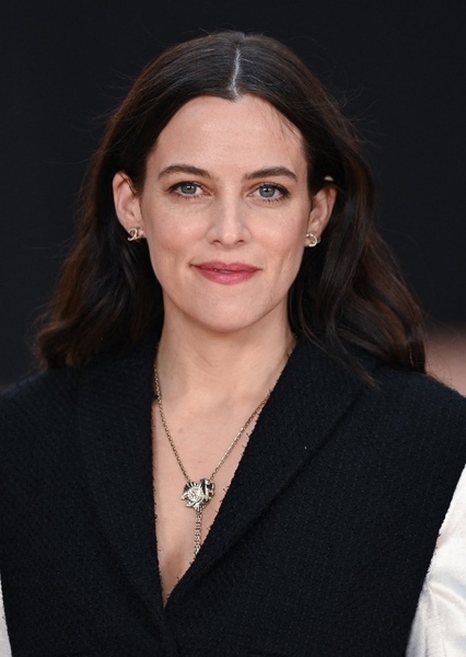 Riley Keough photo