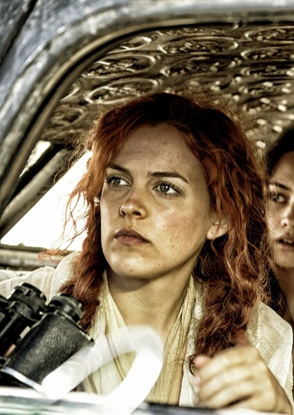 Riley Keough photo