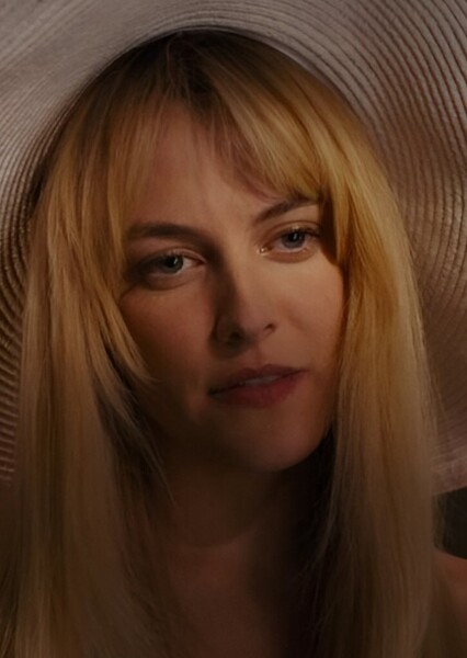 Riley Keough photo