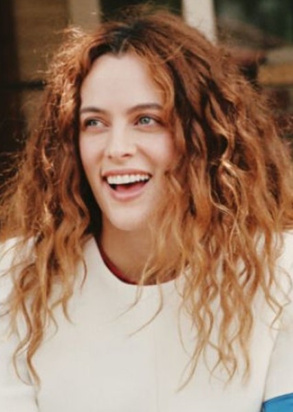 Riley Keough photo