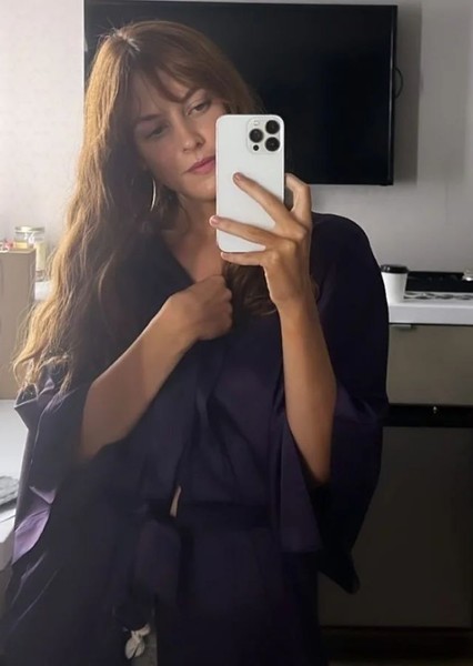 Riley Keough photo