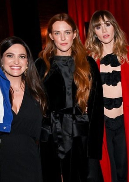 Riley Keough photo