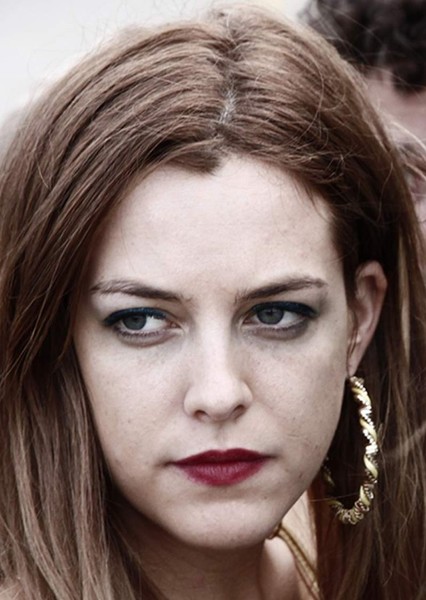 Riley Keough photo