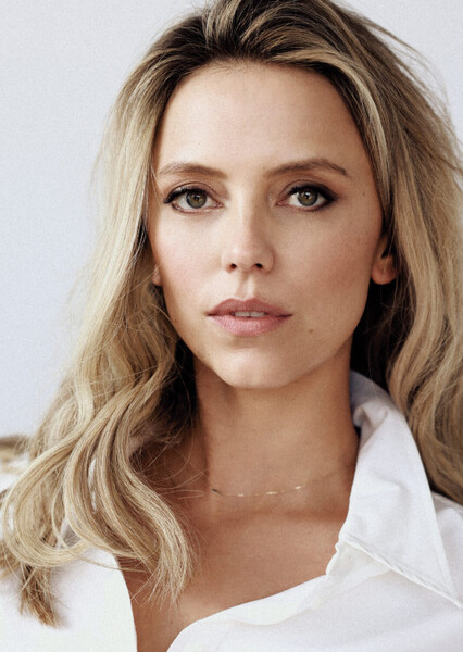 Riley Voelkel