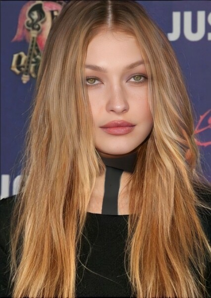Rita Hadid photo