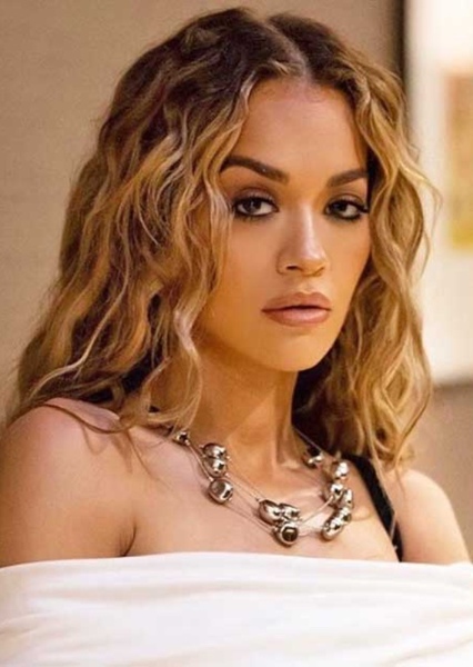 Rita Ora photo