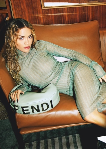 Rita Ora photo