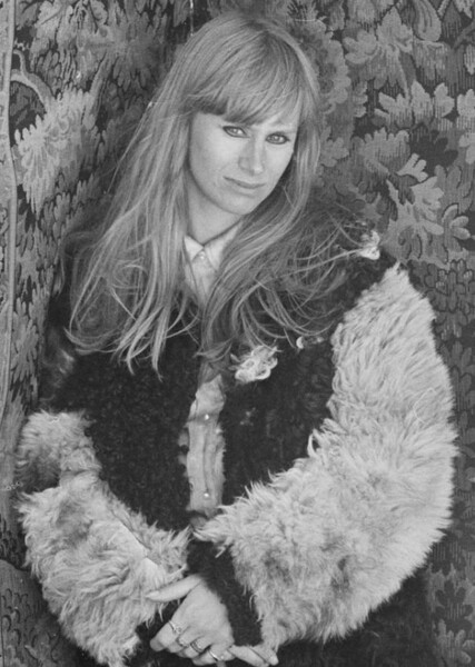 Rita Tushingham photo