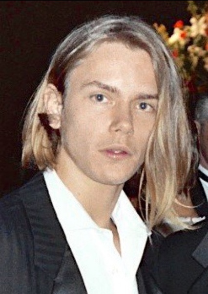 River Phoenix photo