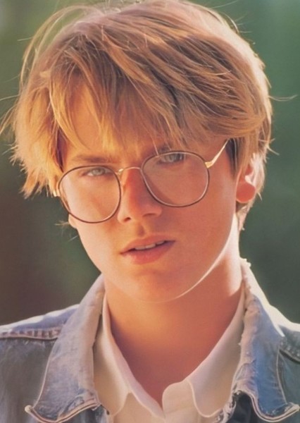 River Phoenix photo