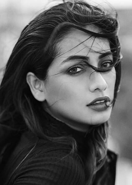 Riya Ray photo