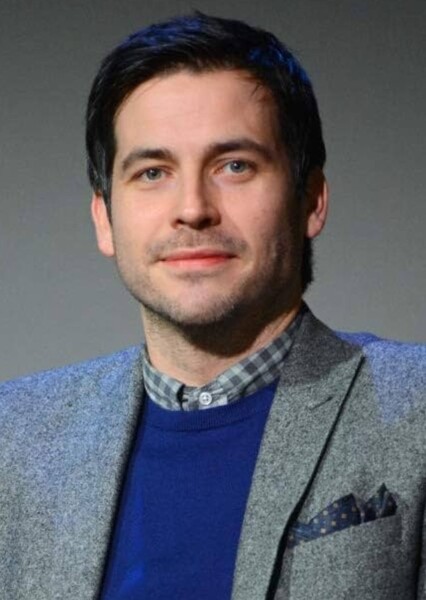 Rob James-Collier photo