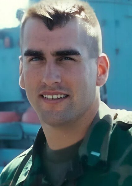 Rob Riggle photo