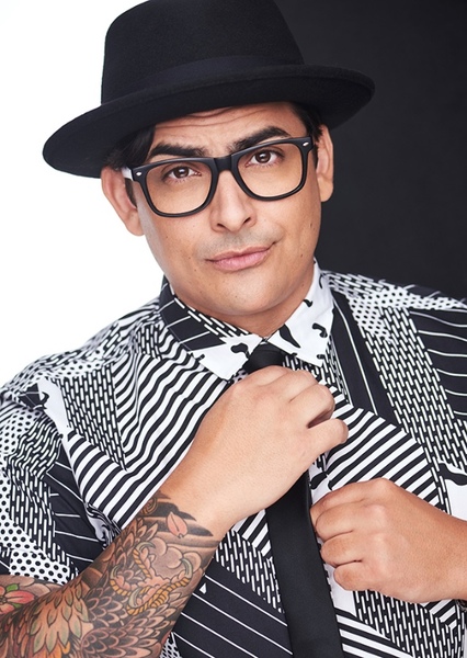 Robbie Daymond photo