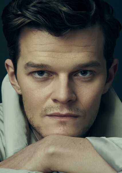 Robert Aramayo photo