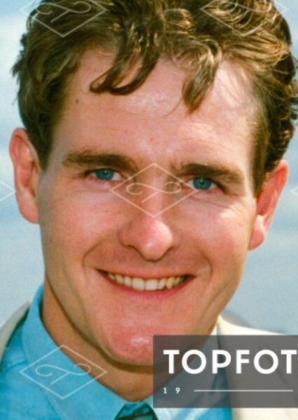 Robert Bathurst photo